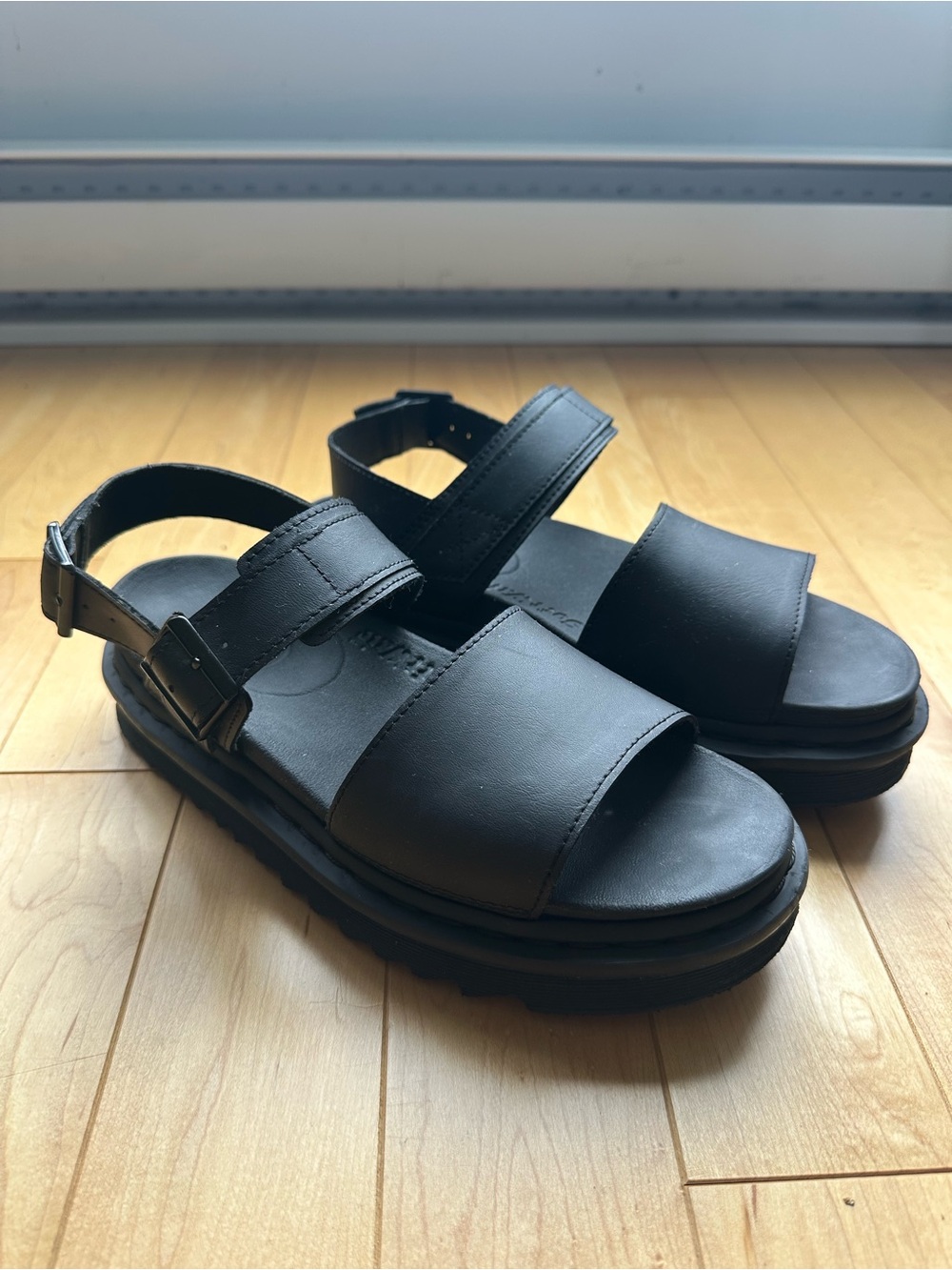 Dr. Martens Women’s all Black Voss Platform Sandals - Size 9